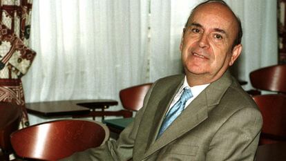 Alejandro Mu&ntilde;oz-Alonso, en 1999.