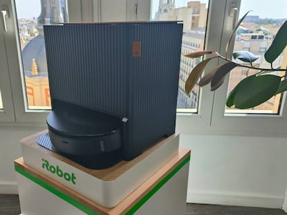 Amazon calls off bid to buy vacuum maker iRobot amid scrutiny in Europe and the US 