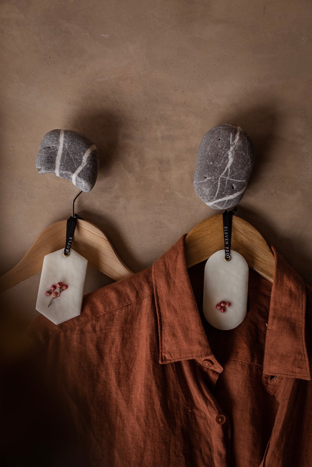 Si en España e Italia gustan más los olores  cítricos, en Asia y Emiratos Árabes se buscan fragancias más intensas y empolvadas, aseguran los fundadores de Eleven People.