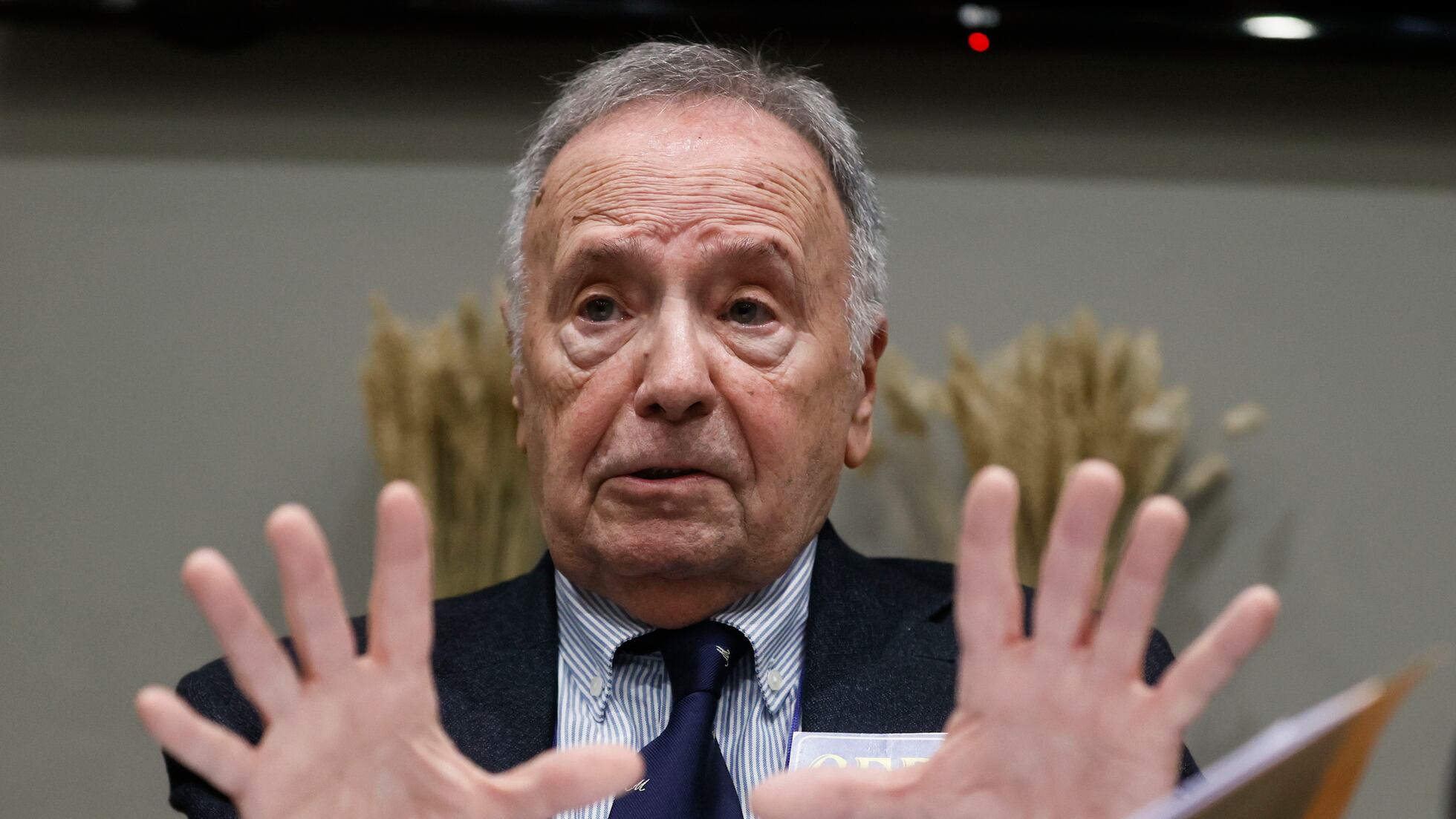 El pseudosindicato Manos Limpias, la máquina de denunciar que está detrás de la causa contra Begoña Gómez | España | EL PAÍS