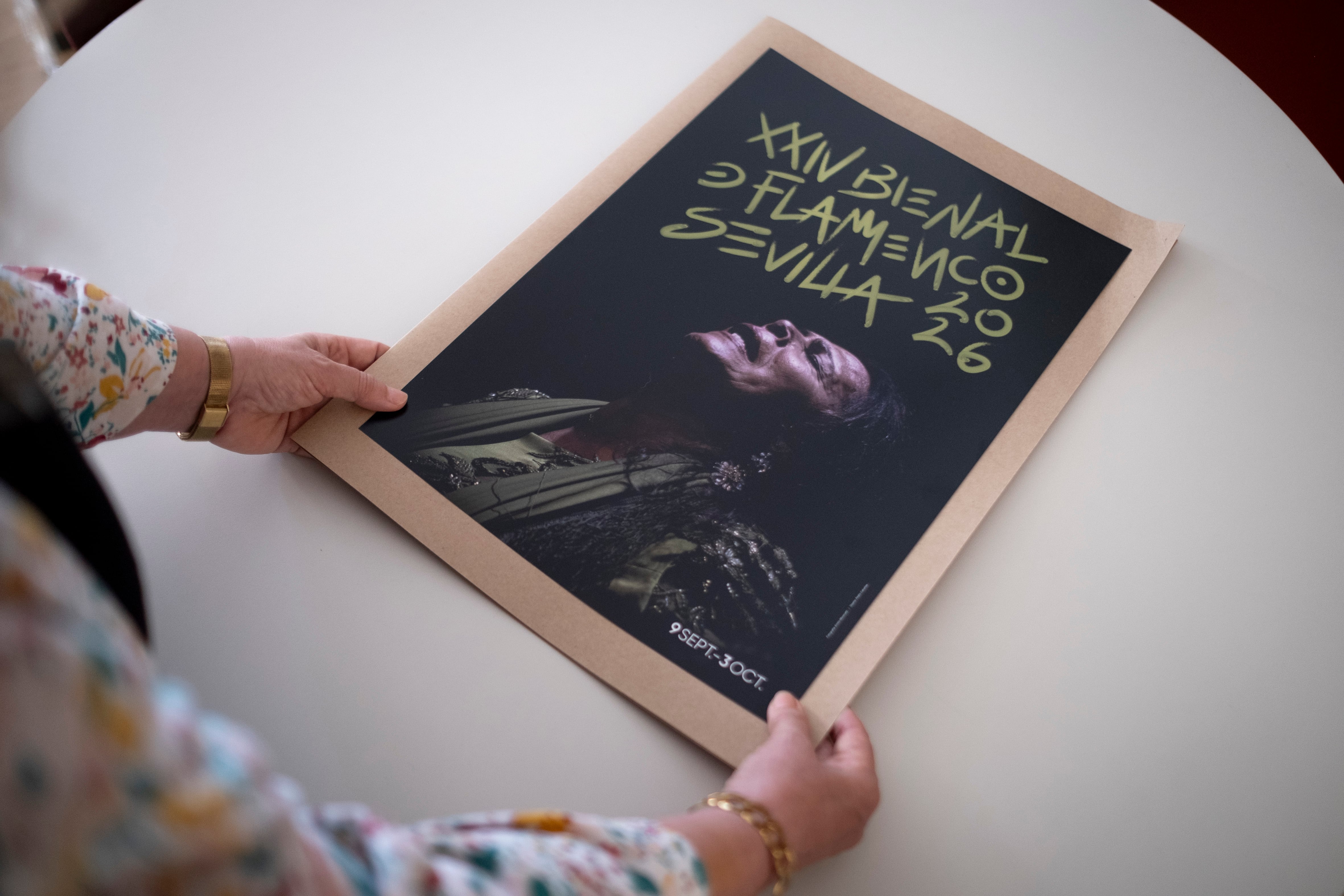 Imagen de Aurora Vargas, fotografiada por Emilio Morenatti, en el cartel de la Bienal de Flamenco de Sevilla.