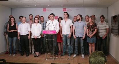 El portavoz de UPyD, Andrés Herzog, comparece en rueda de prensa tras la primera reunión del nuevo Consejo de Dirección de su formación.
