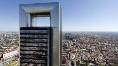 Torre Cepsa en Madrid, diseñada por el arquitecto Norman Foster.