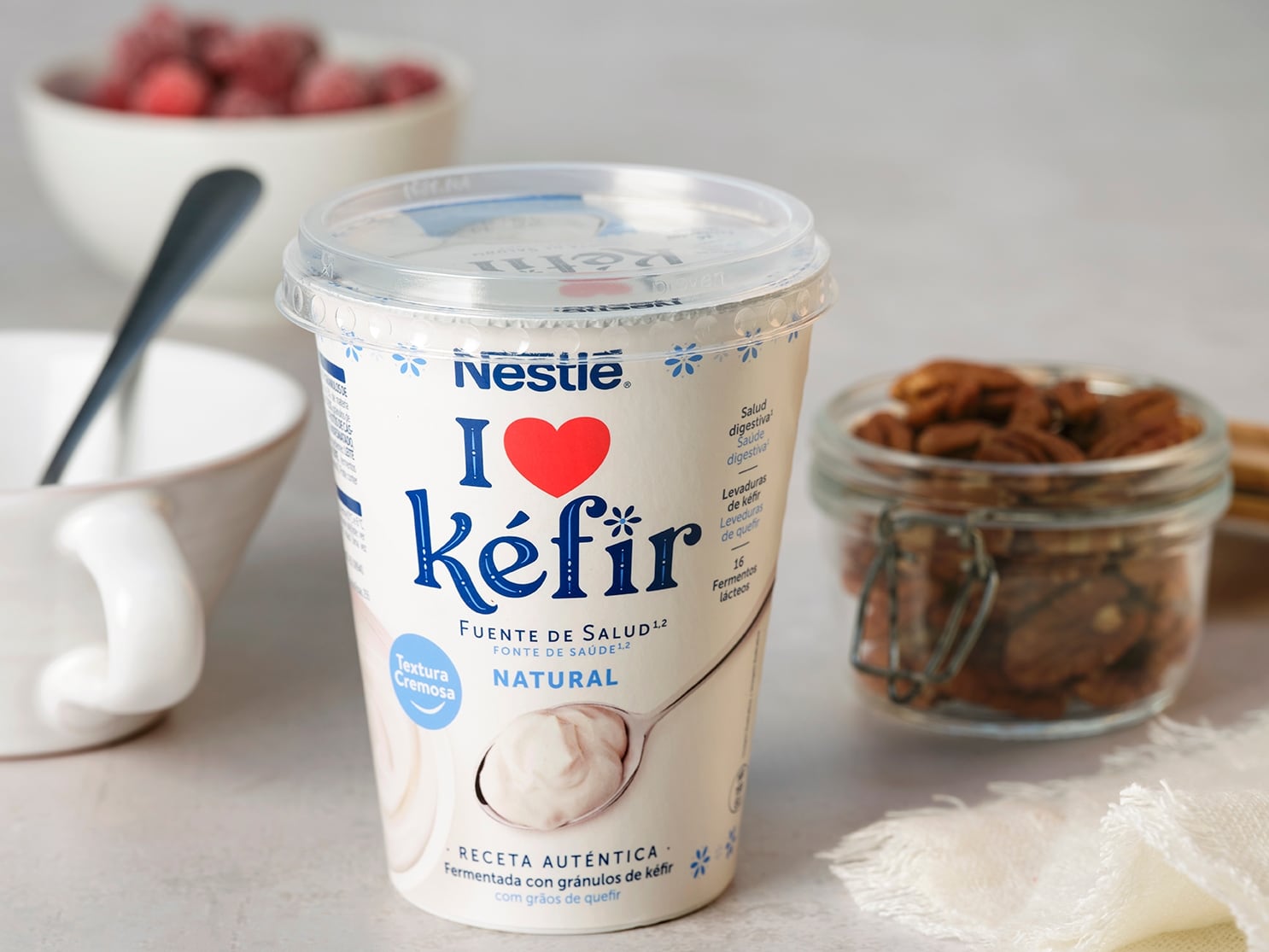 Kéfir, el lácteo fermentado de moda y con cualidades digestivas