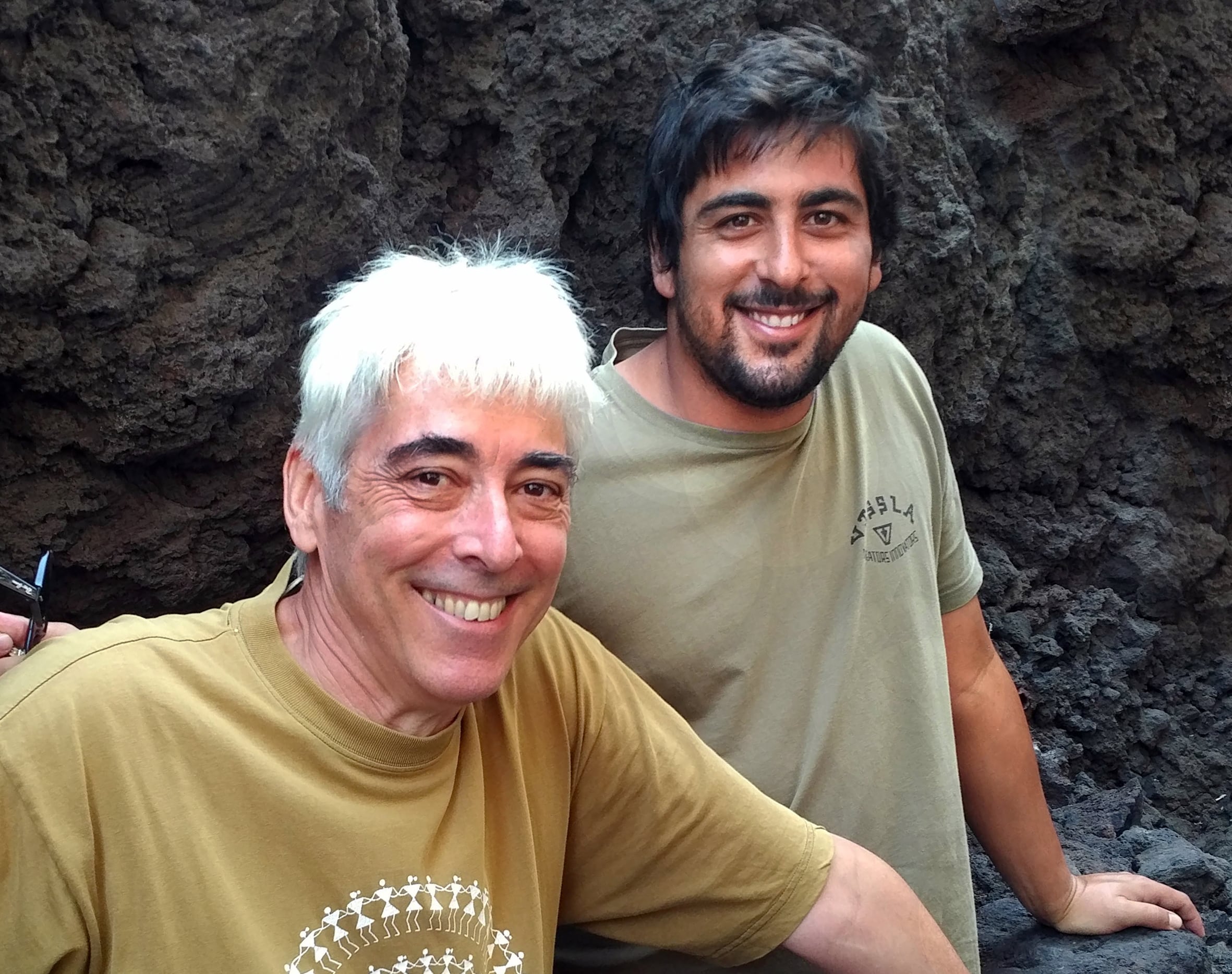 Àlex Aguilar, izquierda, y Max Aguilar, derecha, autores de 'La huella ballenera en el norte de la península ibérica'.