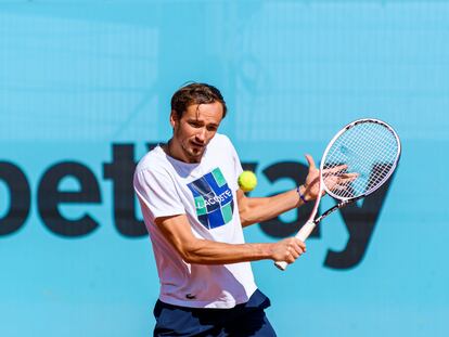 Medvedev, durante un entrenamiento en la Caja Mágica de Madrid. / MUTUA MADRID OPEN