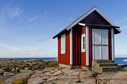 Una cabaña típica en la costa de Bohuslän, en Suecia.