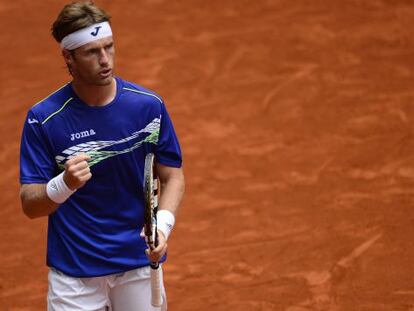 Gimeno Traver celebra un punto ante Gasquet.