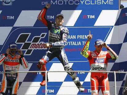 Márquez, Lorenzo y Iannone, en el podio del GP de Italia.