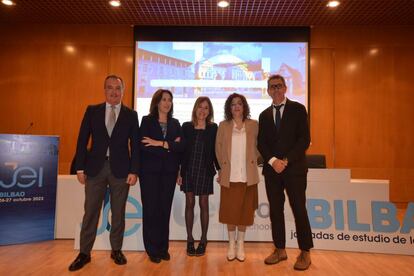 Foto de grupo de ponentes de las Jornadas de Estudio de la Insolvencia en Bilbao (octubre 2023).