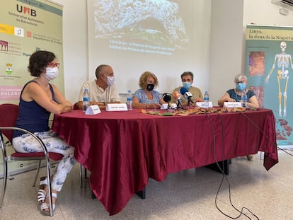 Rueda de prensa de presentación de los restos.