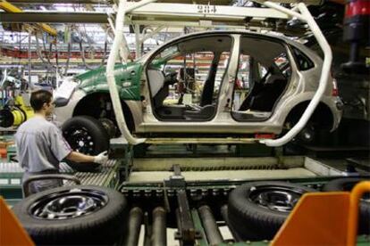 Instalaciones de la factoría de coches Peugeot Citroën en Villaverde.