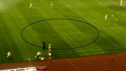 Captura de la esvástica desde la tribuna de prensa