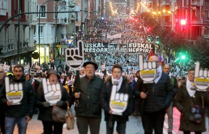 Manifestaci&oacute;n a favor del acercamiento de los presos de ETA celebrada en Bilbao en enero de 2017.