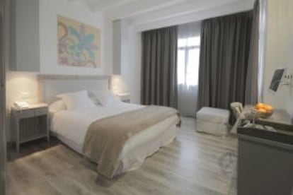 Habitación en el Hotel Misiana de Tarifa (Cádiz).