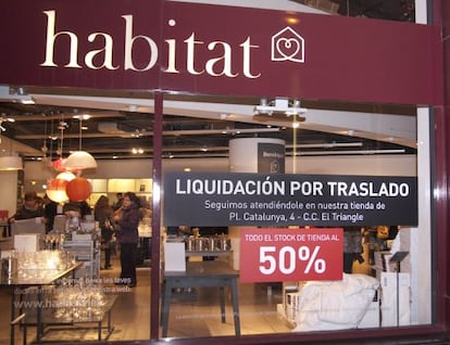 El grupo mantiene el comercio de la plaza de Catalunya.