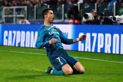 Cristiano Ronaldo celebra el primer gol de su equipo.