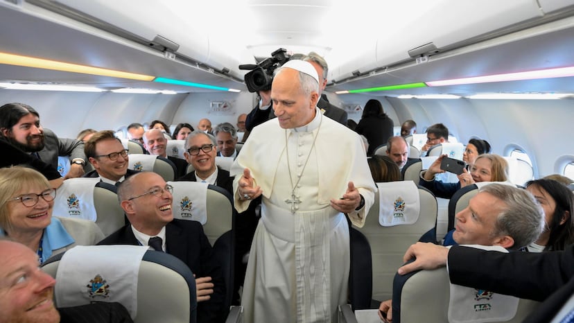 La respuesta del Papa a EL PAÍS sobre los abusos: «Es una llaga todavía  abierta»