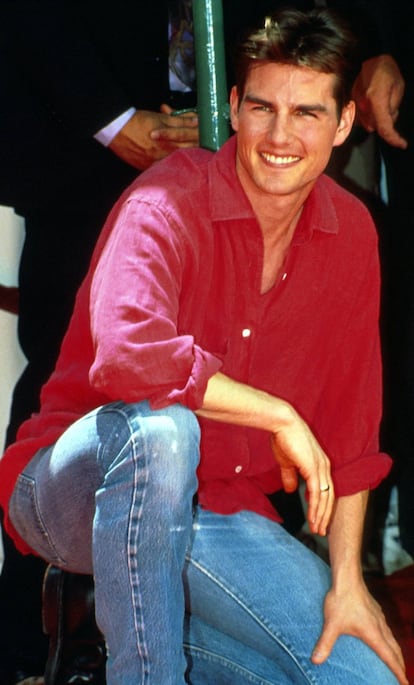 En junio de 1993, el actor estampó su firma y su manos en cemento frente al teatro chino de Hollywood.
