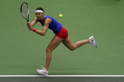 Lucie Safarova es la sexta del ránking WTA, pero únicamente ocupa la octava posición entre las tenistas mejor pagadas debido a que los torneos en los que mejor participación tuvo ofrecían precios menores. Aún así, sus ingresos en 2014 ascendieron a 1.471.518 euros.