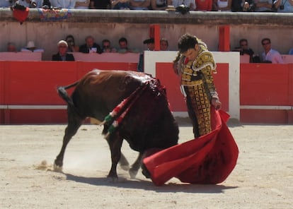 José Tomás en la plaza de Nimes.