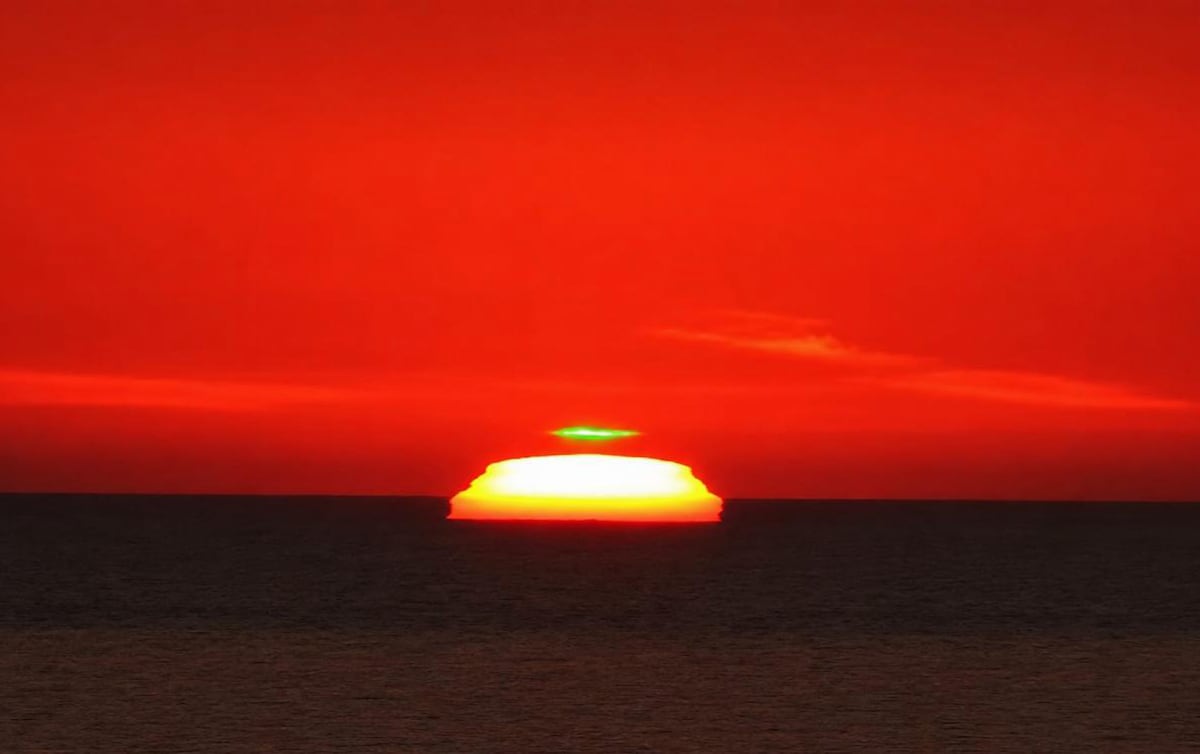El rayo verde, un fascinante fenómeno óptico que servirá de postre al eclipse solar en Baleares