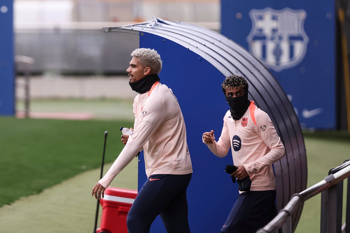 Real Sociedad - FC Barcelona en directo | Los azulgrana buscan asaltar Anoeta sin Raphinha