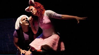 Escena del espectáculo '¡Gatacienta!', de Arden Producciones.