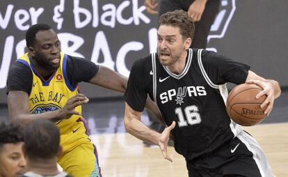Pau Gasol y Draymond Green.