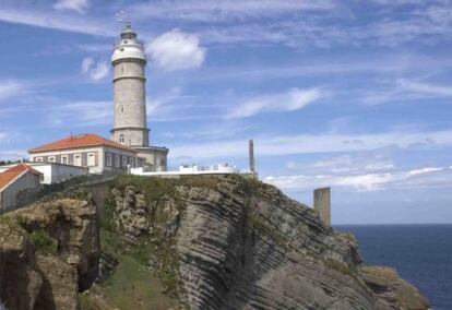 El faro de Cabo Mayor de Santander.