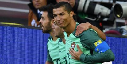 Cristiano celebra su gol ante Rusia. 