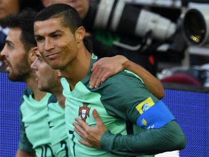 Cristiano celebra su gol ante Rusia. 