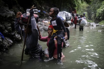 Migrants crossing the Darién Gap from Colombia to Panama