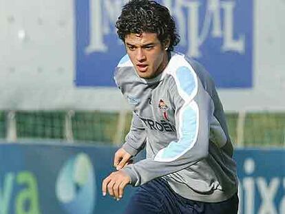 Carlos Vela, durante su presentación como jugador del Celta.
