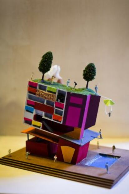 Una de las maquetas de la muestra ‘We Traders’, en Matadero.