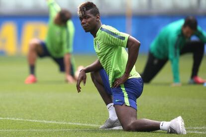 Paul Pogba, en un entrenamiento este lunes en Turín.