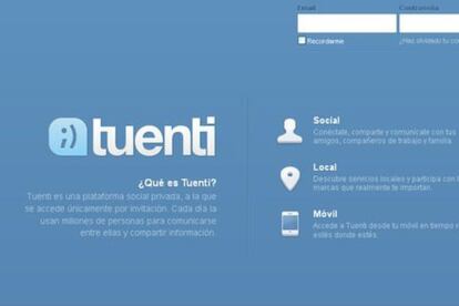 Tuenti

Hace exactamente diez años, la red social era la hegemónica en España con cerca de 20 millones de usuarios y un flujo de hasta cien millones de mensajes y tres millones y medio de fotos diarias. Los Facebook e Instagram de turno terminaron reduciendo la plataforma a una marca de operadora telefónica y el 1 de septiembre de 2017 supuso la última oportunidad para que sus usuarios pudieran descargar sus imágenes y decir adiós. Otras redes como Fotolog han experimentado un destino similar.