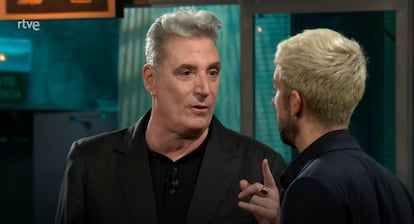 Loquillo, con David Broncano en 'La revuelta' de RTVE