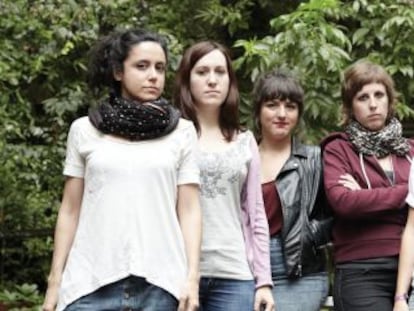 Miembros de la red feminista Federica Montseny posan en Berlín la semana pasada.