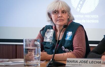 Dolors Sabater, futura alcaldesa de Badalona, en un acto junto a Maria José Lecha, edil de la CUP en Barcelona.