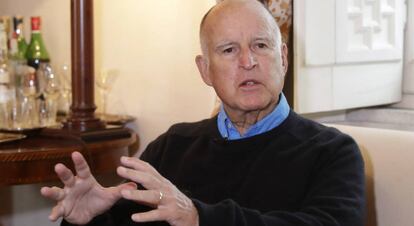 Jerry Brown, gobernador de California.