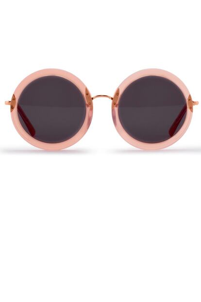 Gafas de sol con montura redonde de Bimba y Lola (95 euros).