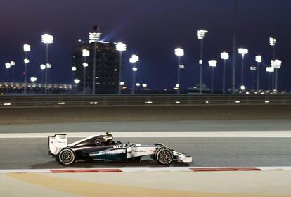 Nico Rosberg, de Mercedes durante la sesión de calificación del Gran Premio de F1 de Bahrein.