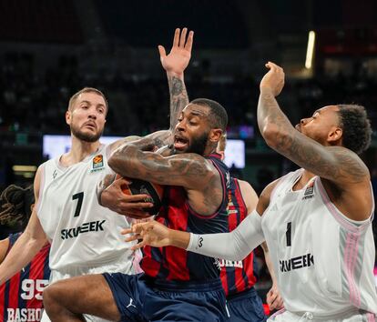 Codi Miller-McIntyre en acción durante el partido de esta noche.