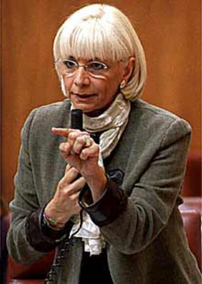 Teófila Martínez, en el Parlamento andaluz.