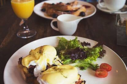 Los típicos huevos Benedict de toda la vida