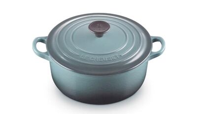 Cocotte Le Creuset en tono azul océano