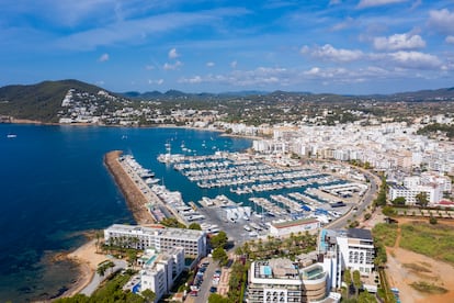 Imagen aérea de Santa Eulària des Riu (Ibiza).