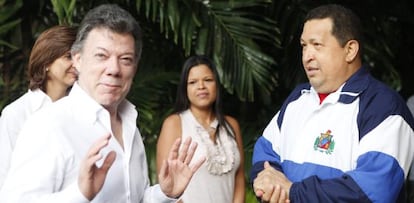 Ch&aacute;vez (dcha) y Santos, hoy en La Habana 