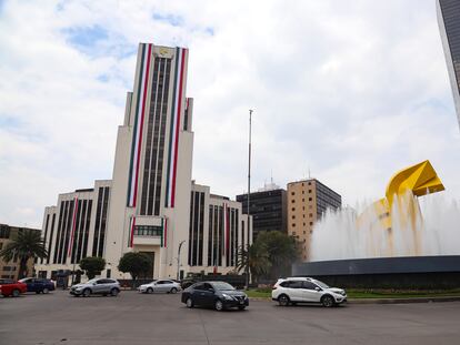 edificio de la Lotería Nacional